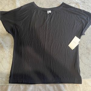 💕bundle 3 for $20💕women’s blouse